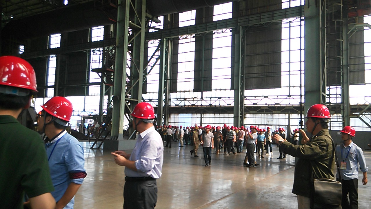 高炉现场参观1 高炉现场参观1