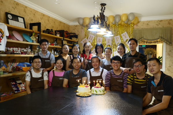 华敏测控生日会1 华敏测控生日会1